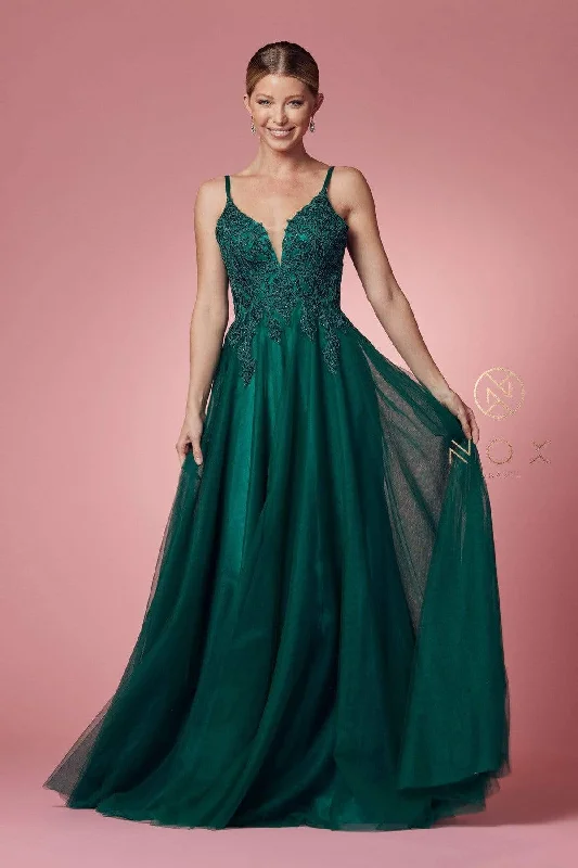 Clothing Brands Nox Anabel - R357 Laced V-Neck A-Line Prom Gown