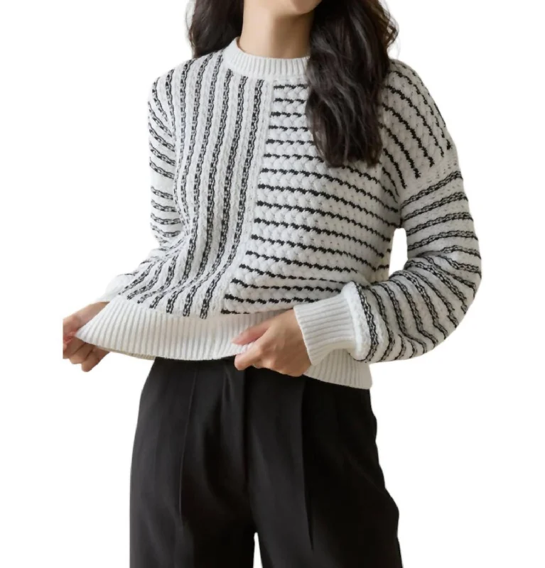 Women's Plus-Size Outfit Monochrome Stripe Sweater In Black/white