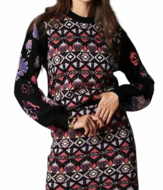 Women's Chic Outerwear Attire Arianna Pullover Sweater In Tribal