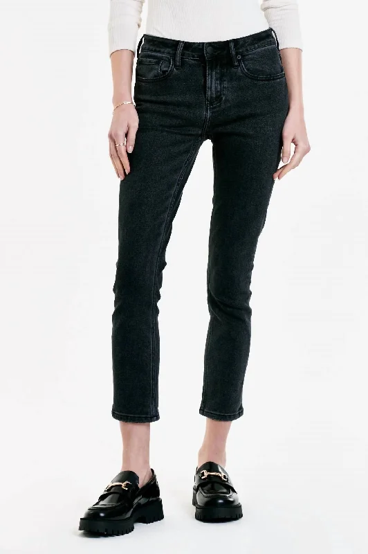 Women's Outfit Blaire High Rise Slim Straight Jean In Washed Down