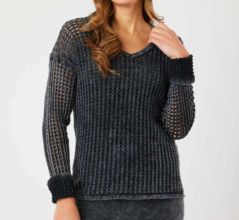 Comfortable Garments For Women Crochet V-Neck Sweater In Charcoal