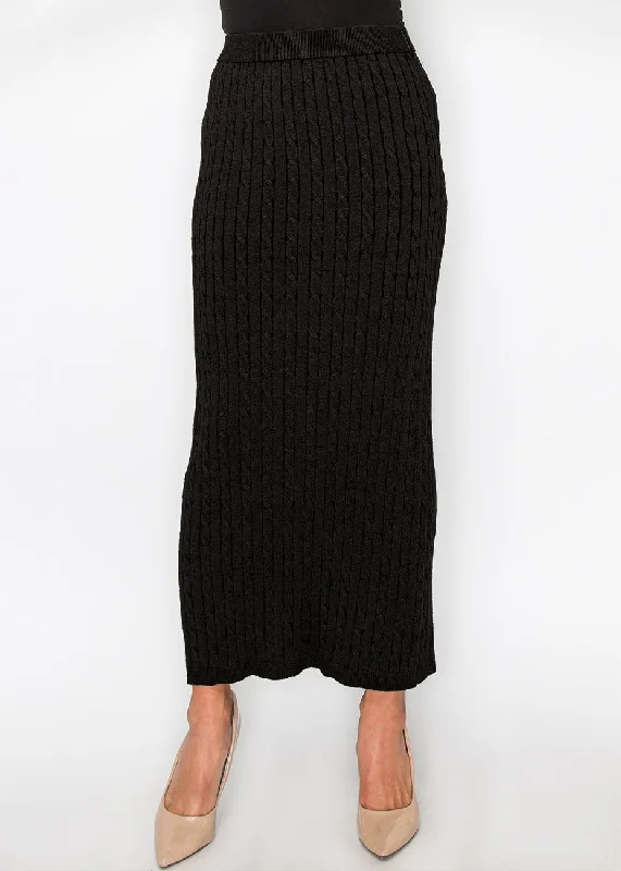 Women's Athletic Outfit Elegant Black Cable Knit Skirt