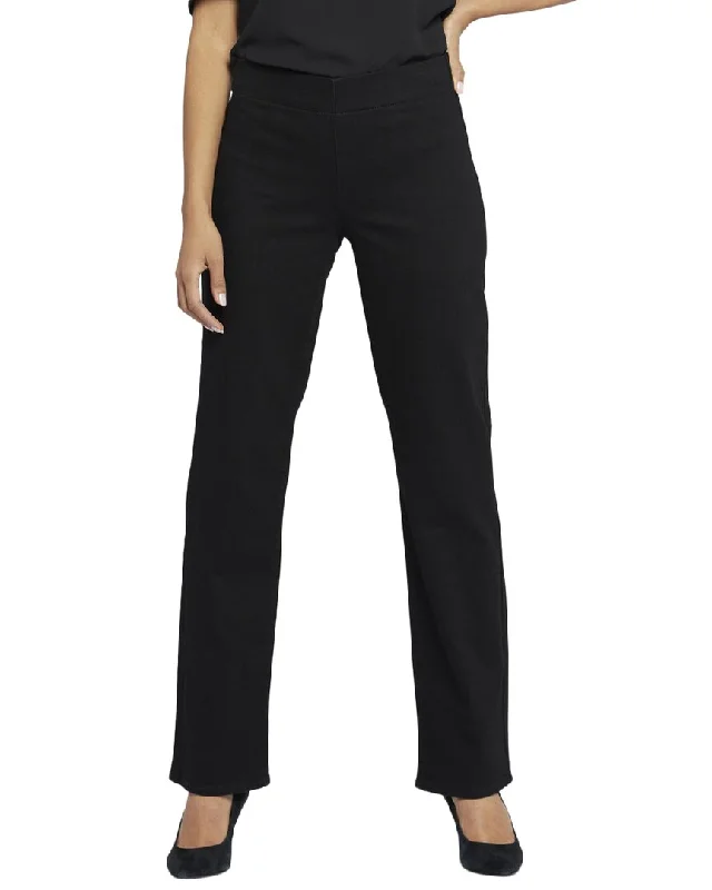 Women's Comfy Loungewear Outfit NYDJ Bailey Black Rinse Straight Jean